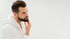 Οι καλύτερες μεταμοσχεύσεις γενειάδας στην Αλβανία