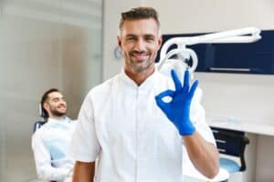 Immagine che illustra un dentista conveniente e affidabile in Albania