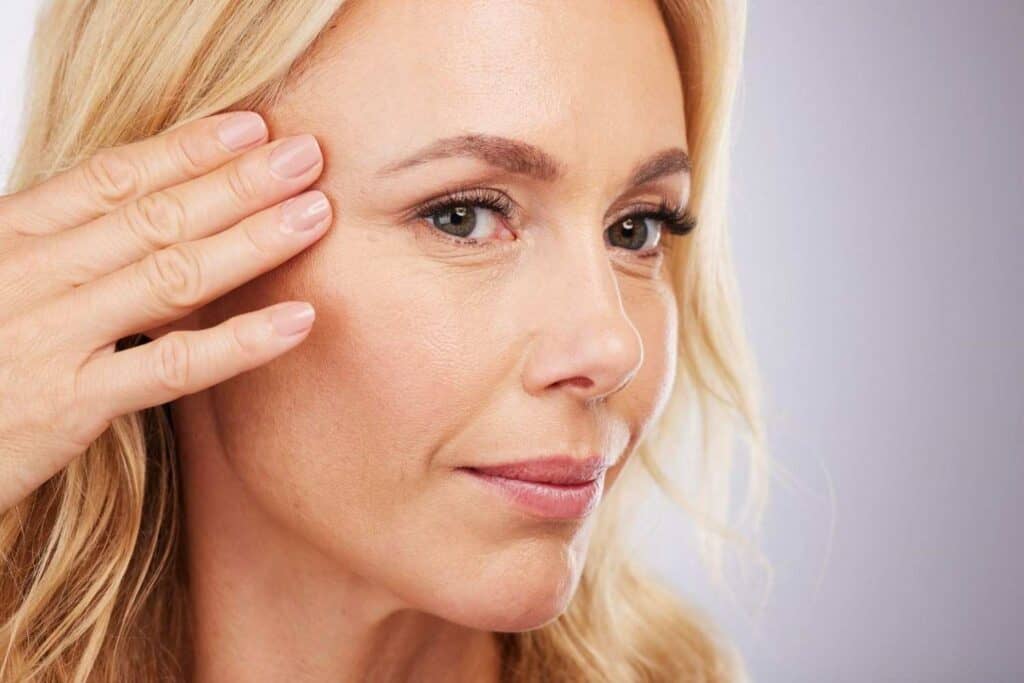 Najlepszy peeling chemiczny do usuwania zmarszczek - głęboki peeling chemiczny w Albanii